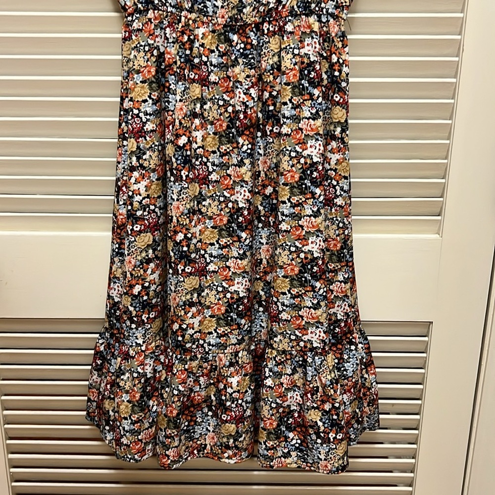 SHEIN Dress in Floral Print, Size XSmall, EUC - Picture 11 of 16